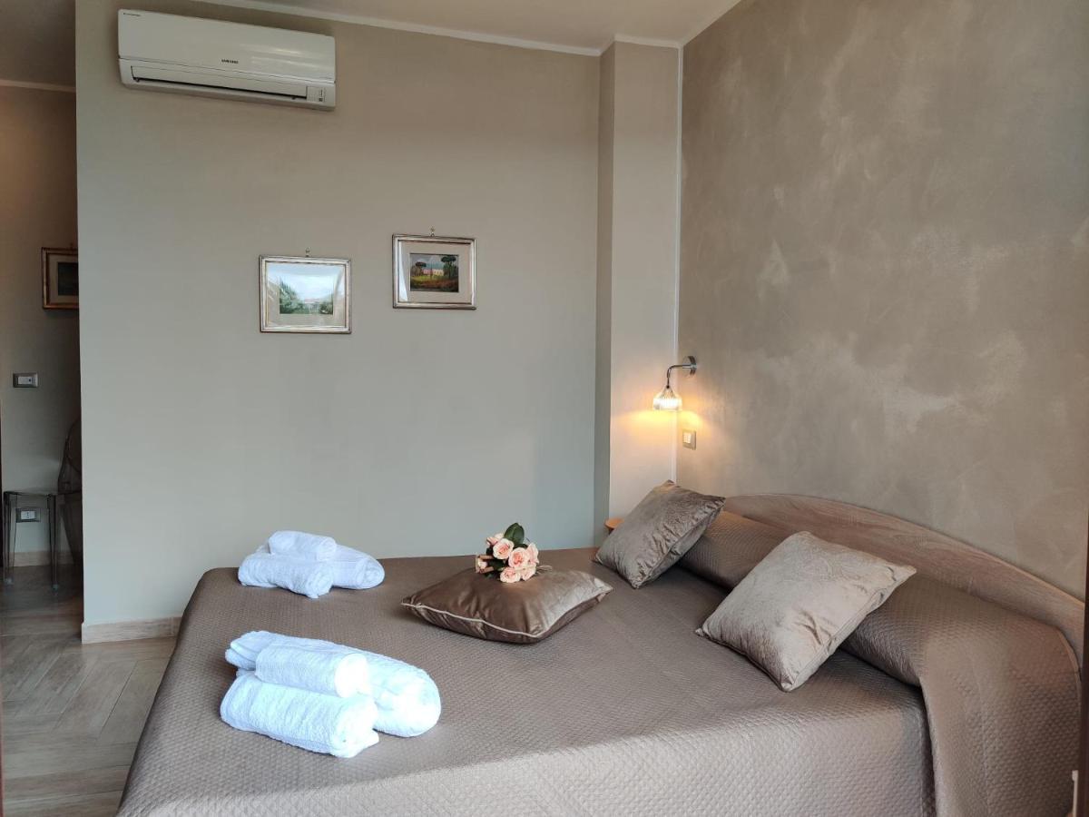 Raggi Di Sole Bed & Breakfast Кустоначи Екстериор снимка