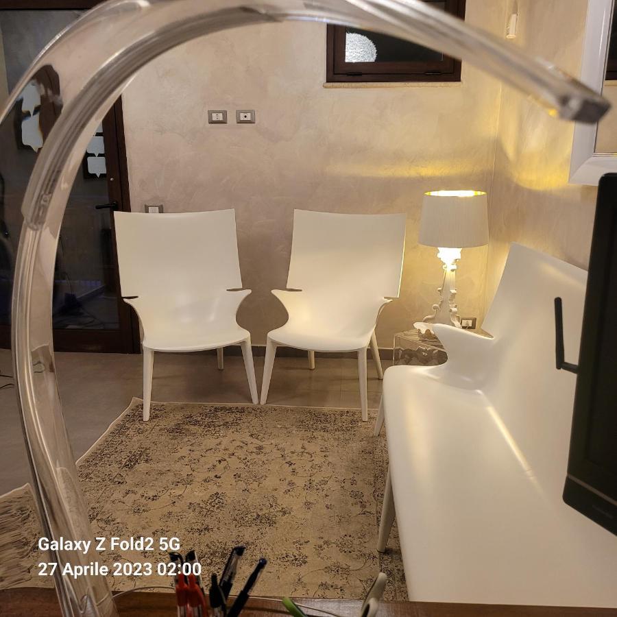 Raggi Di Sole Bed & Breakfast Кустоначи Екстериор снимка